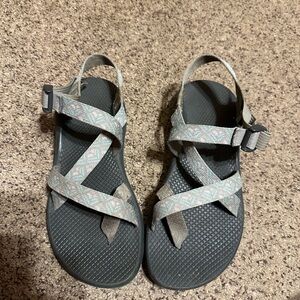 Women’s Gently Worn Chacos